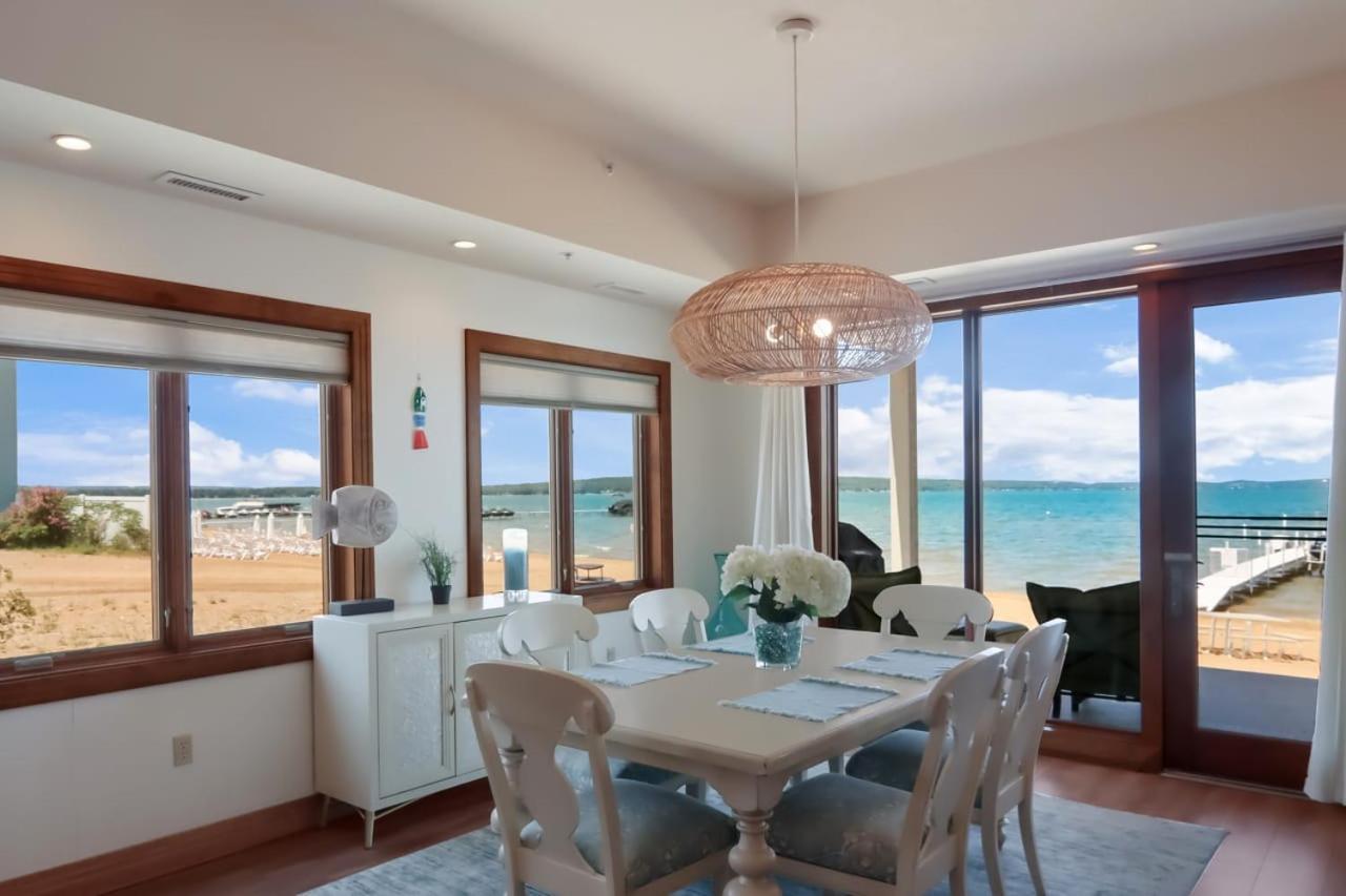 Sugar Beach Villa 1012 Luxury Waterfront Condo Травърс Сити Екстериор снимка