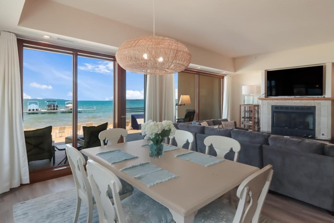 Sugar Beach Villa 1012 Luxury Waterfront Condo Травърс Сити Екстериор снимка