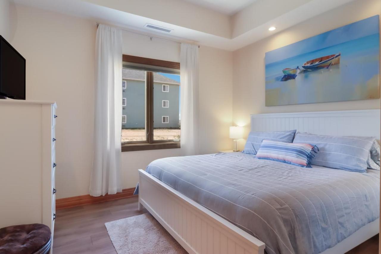 Sugar Beach Villa 1012 Luxury Waterfront Condo Травърс Сити Екстериор снимка